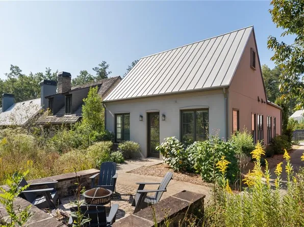 446 Anders S, Chattahoochee Hills, GA 30268