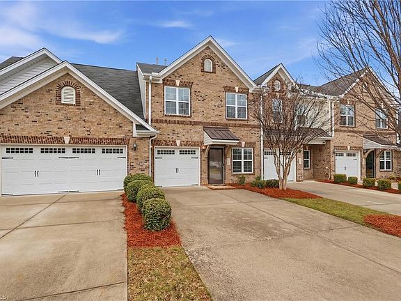 2nd image of 3518 Pebblestone Ln