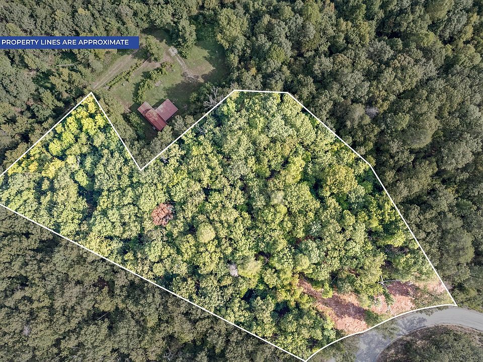 1st image of 338 Crest Ct #210