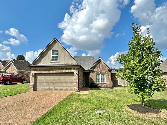 2nd image of 8136 Maywood Dr