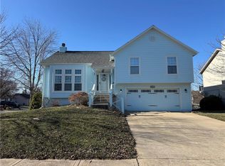 300 N Hickory St, Gardner, KS 66030