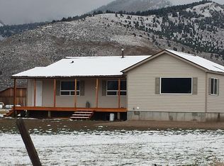 35 Co Rd #153, Smoot, WY 83126