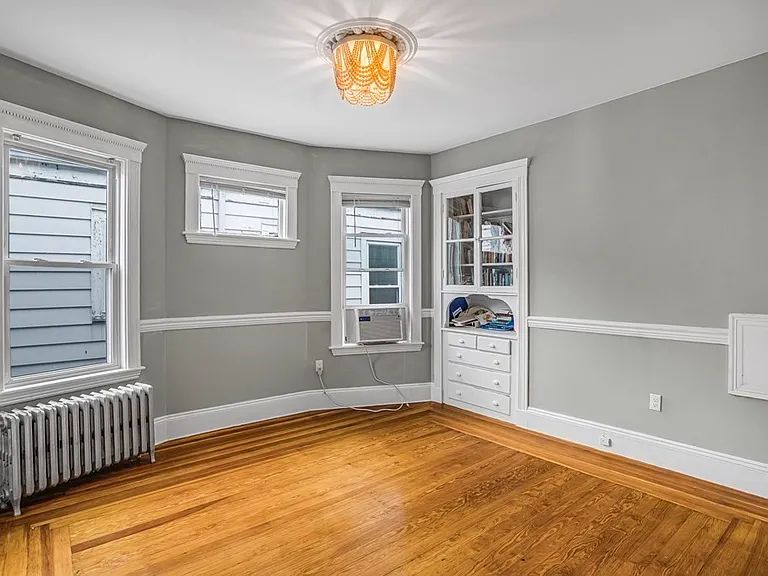 37 Harbor View St #3L — Photo 6