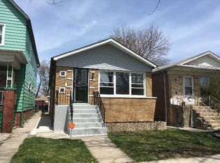 216 E 107th St, Chicago, IL
