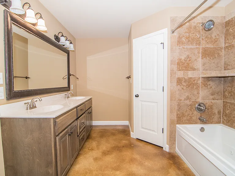 189 County Road 416 — Photo 9