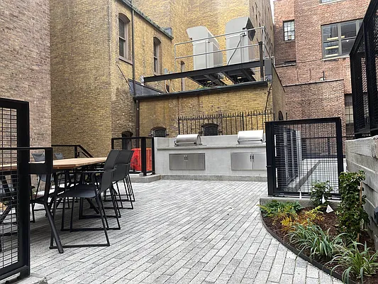 Rented by Tourma Realty LLC | media 39