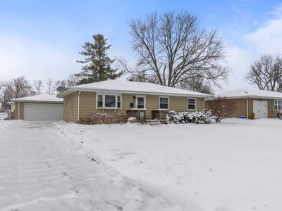 18 Ardith Dr, Normal, IL, 61761