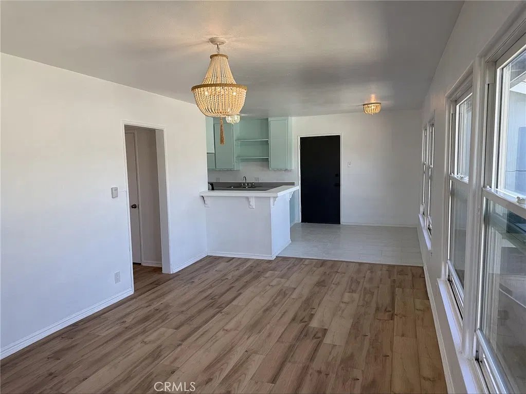 1 bed, 1.0 bath, 720 sqft, $2,500 — Photo 3