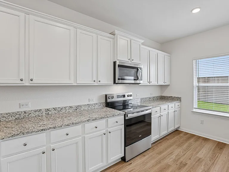 18400 Stellers Sea St — Photo 9