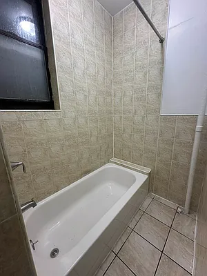 Rented by R New York | media 19