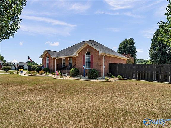 3rd image of 24795 Peety Ln