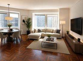 150 W 56th St