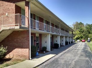 1837 Kendall Ln APT 12, Louisville, KY