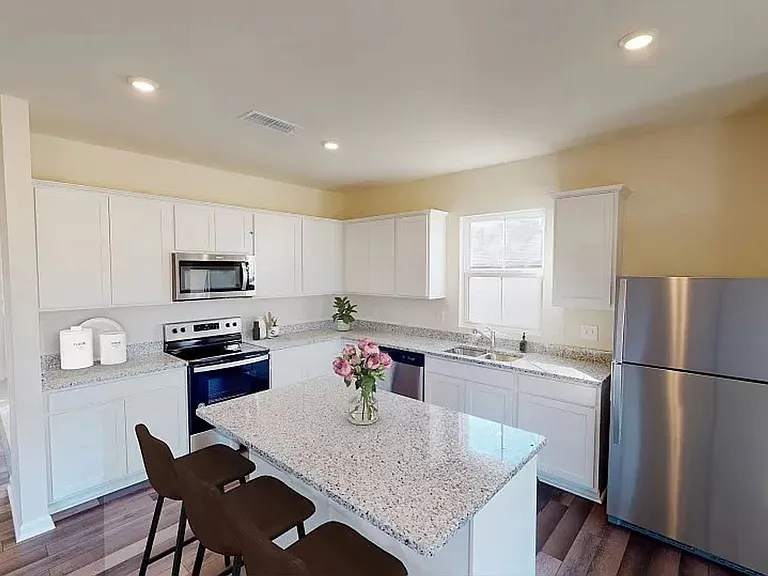 1500 Justice Union Ct — Photo 7