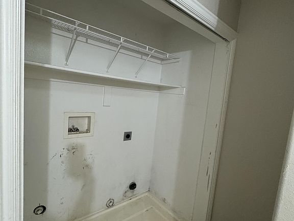 2nd image of 1281 W 1480 N #1