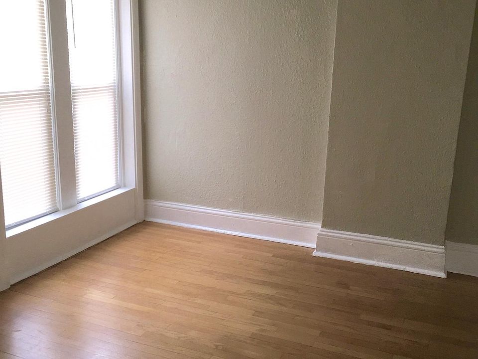 2nd image of 610 N 12th St