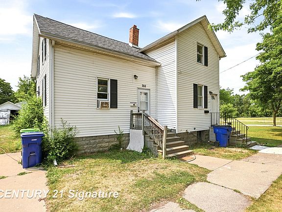 2nd image of 702 S Warner St