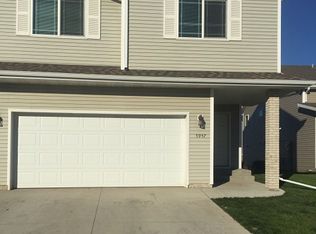 5957 57th Ave S, Fargo, ND 58104