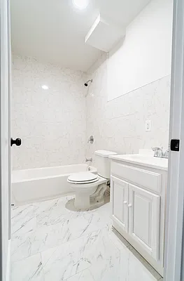 Rented by Compass | media 3