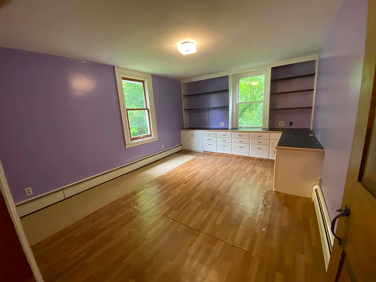 847 Grovenors Corners Rd — Photo 10