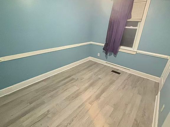 4th image of 506 Chestnut Ave