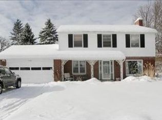 5128 Brennerton Dr, Portage, MI 49002