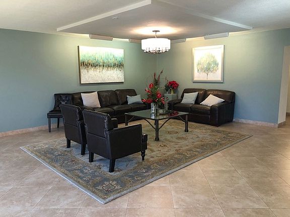 3rd image of 1700 Civic Center Dr APT 206
