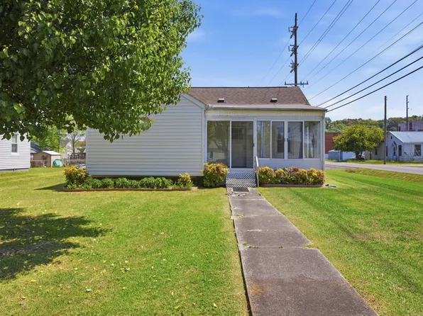 618 Carden Ave, Rossville, GA 30741