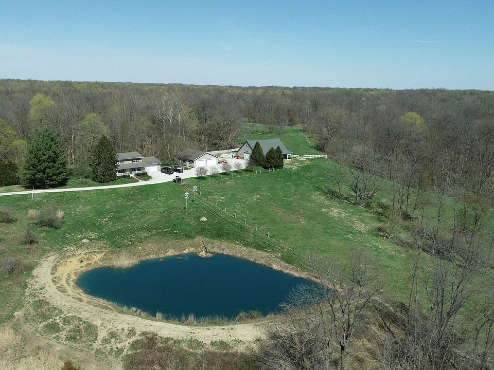 1st image of 8000 W County Road 850 N