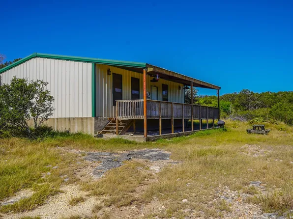 14468 COUNTY ROAD 310, Rocksprings, TX 78880