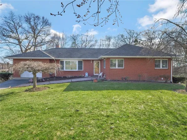 60 S Magnolia Street, Pearl River, NY 10965