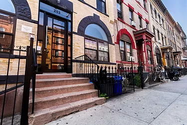 253 Stanhope Street in Bushwick
