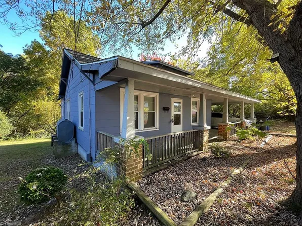 211 Alspaugh St, Winston Salem, NC 27105