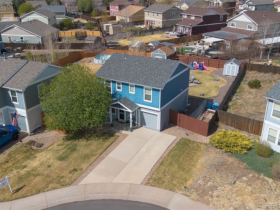 1st image of 211 Stagecoach Lane