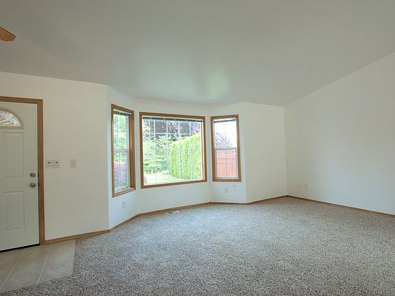 4th image of 9312 51st Ave NE