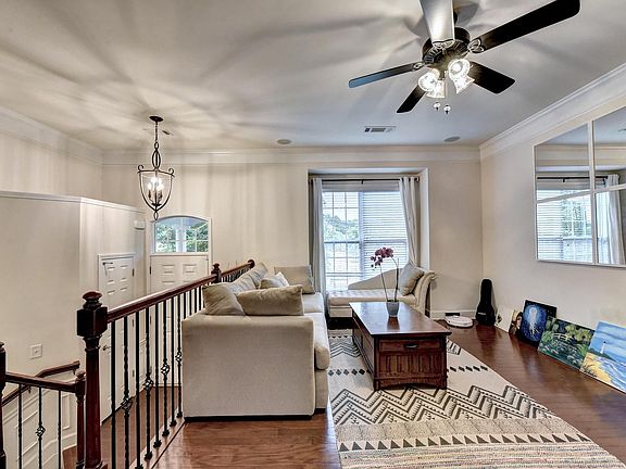 4th image of 2342 Limehurst Dr