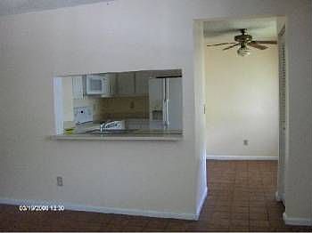 3rd image of 11315 Royal Palm Blvd