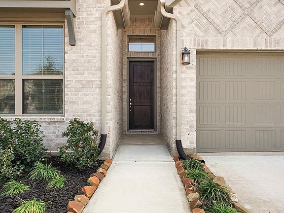 3rd image of 10742 Blossom River Drive Drive