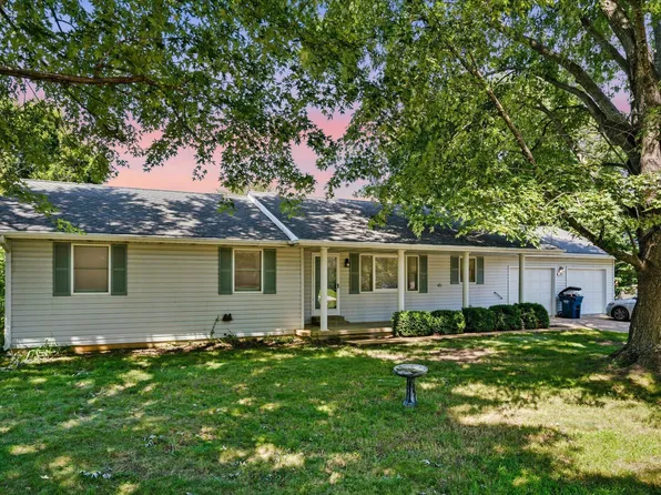 1615 W Lincoln Street, Buffalo, MO 65622