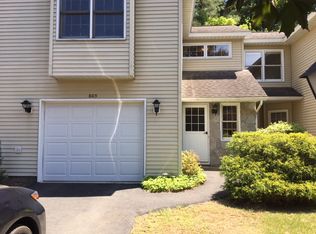 603 Highwood Cir, Albany, NY 12203