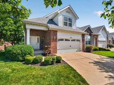 8931 Hilltop Manor Dr, Saint Louis, MO, 63132