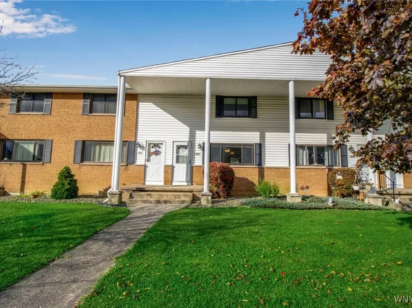 188 Dover Dr, Buffalo, NY 14224