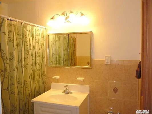 Sold by Douglas Elliman | media 10