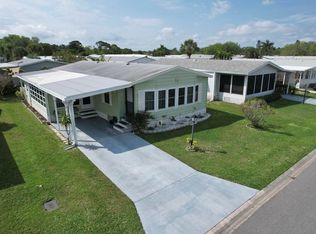 460 Dolphin Cir, Barefoot Bay, FL 32976