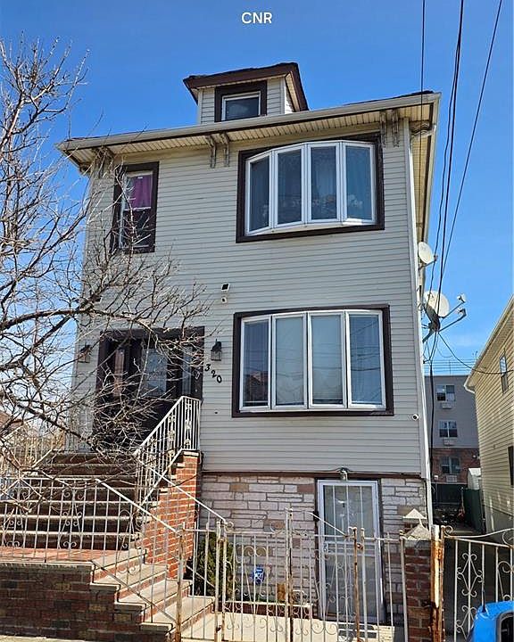 1st image of 320 Beach 67th St