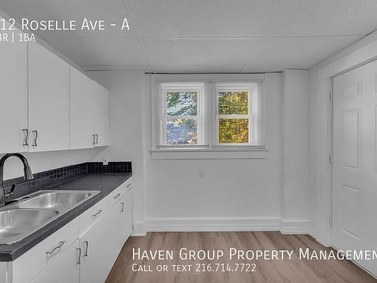 712 Roselle Ave #A — Photo 10