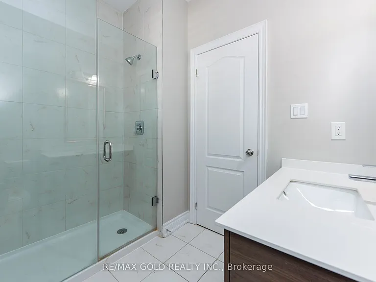 1270 McPhedran Point — Photo 36