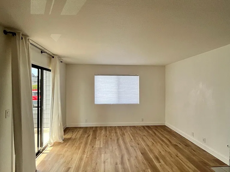 3095 Marina Dr #45 — Photo 4