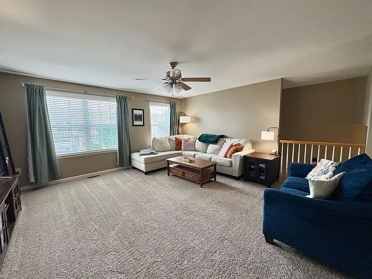 330 Weatherstone Dr — Photo 3