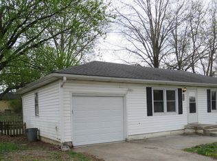 1702 Colby Ave, Marshall, MO 65340